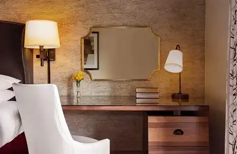 The Edgewater - 34