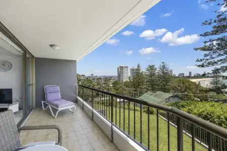 Gemini Court Holiday Apartments - 266