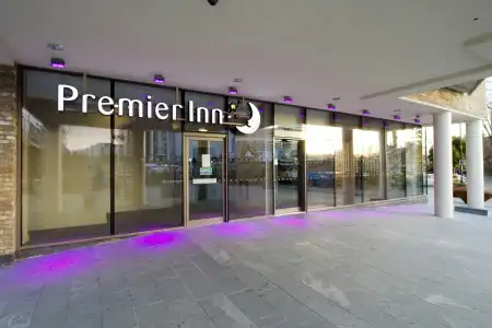 Premier Inn London Lewisham - 15