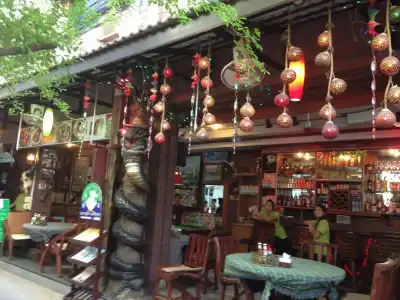 Vech Guesthouse Patong - 34