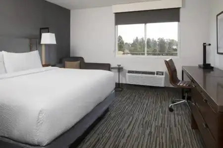 Four Points by Sheraton Los Angeles Westside - 44