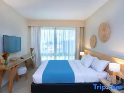 Redcon Suites - 104