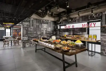 Moxy Seoul Insadong - 10