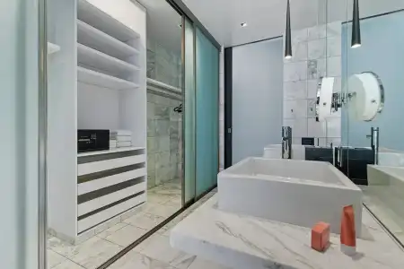 Beautiful Palms Place Suite - 94