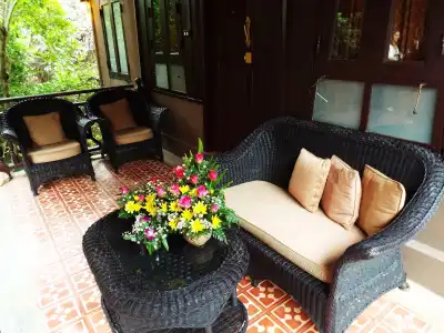 Phuwanalee Resort - 1