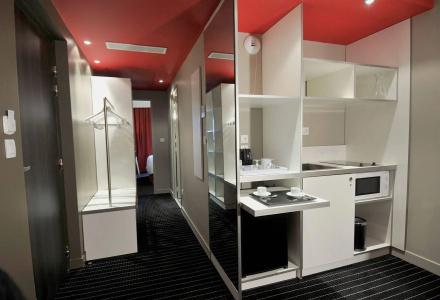 B&B Home Lyon Centre Berthelot - 3
