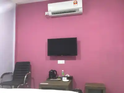 Elmark Kuantan - 1