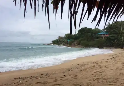 Phangan Dragon Hut Resort - 9