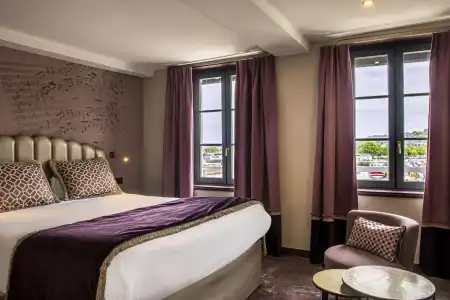 Best Western Le Cheval Blanc - Vieux Port - 201