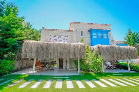 Alacati Marina Palace - 13