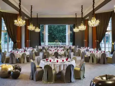 Hôtel Barrière L'Hôtel du Golf Deauville - 17
