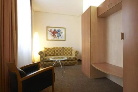 IntercityBerlin Ostbahnhof - 65