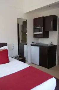 Eden Park Motel - 66
