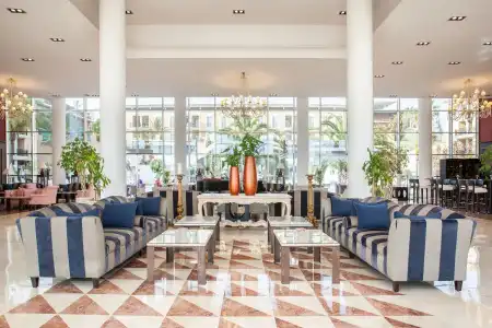 Grupotel Playa de Palma Suites & Spa - 12