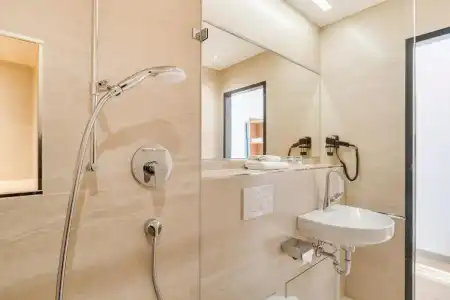 Hotel-Etage Apfelrot - 19