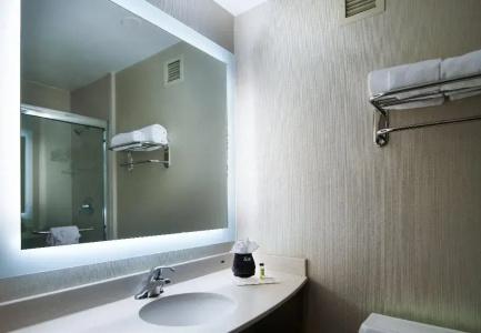Holiday Inn Nashville - Vanderbilt (Dwtn) by IHG - 10