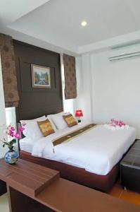 Nattha Waree Hot Spring Resort and Spa - 19