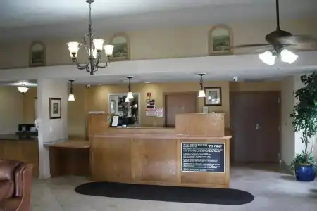Sunrise Inn - 37