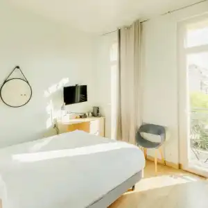 Aria - 60
