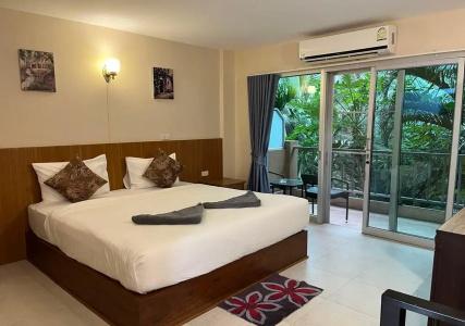 Srichada Khaolak - 29