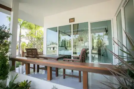 Nisasiri Boutique Resort - 18