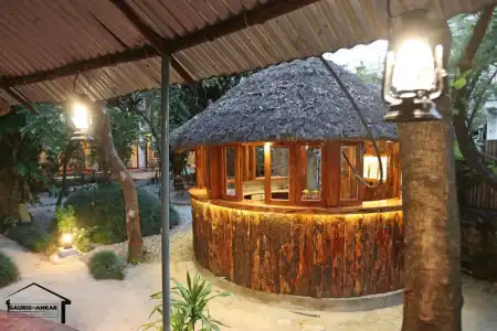 Gaurishankar Backpackers Hostel - 11