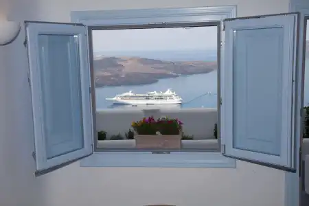 Fanari Vista Suites - 4