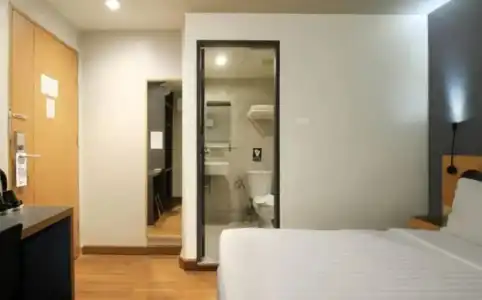 Mybed Sathorn - 40