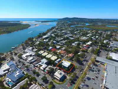 Noosa River Sandy Shores - 18