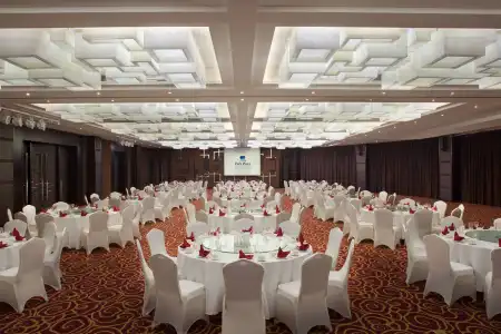 Park Plaza - 5
