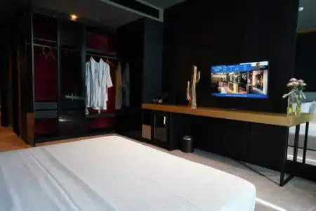 The Central View Boutique - 28