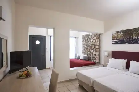 Blue Bay Resort - 8