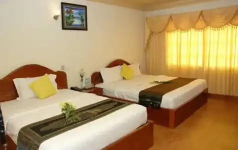 Lux Guesthouse - 26