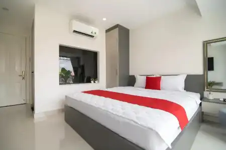 Bin Bin 7 - Near Ton Duc Thang University - 77