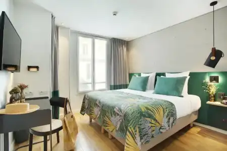 Le Basile Hôtel - 81