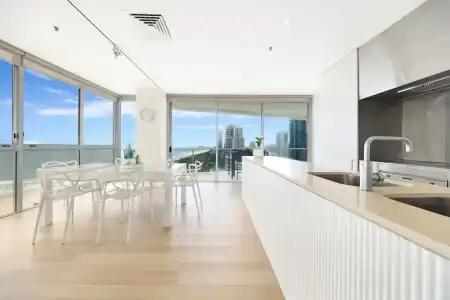 ULTIQA Air On Broadbeach - 62
