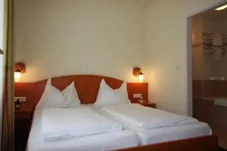 SUITE 900m ZUR OPER - 14