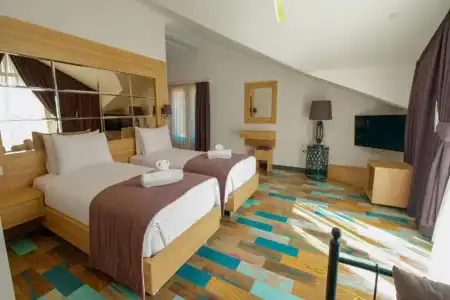 Alesta Midtown - 2