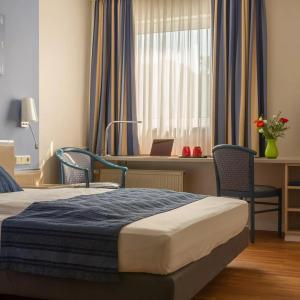 Novalis by Aurum Dresden - 20