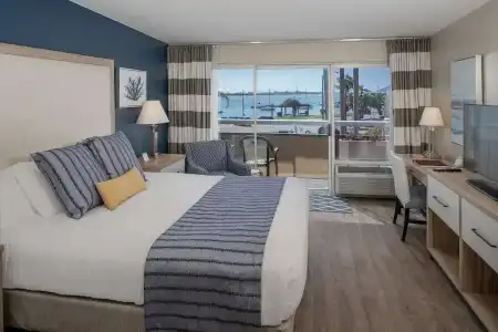Bay Club & Marina - 66