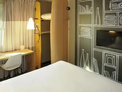 ibis Avignon Centre Gare - 82