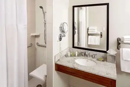 Doubletree South Bend - 53