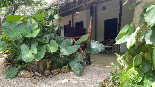 Atii Garden Bungalows - 11