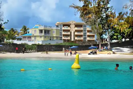 Blue Bay Holiday Resort - 7