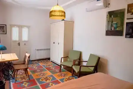 Old Radio hostel - 4