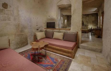 Hera Cave Suites - 131