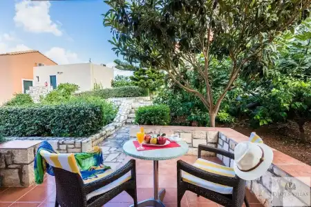 Pilot's Villas Luxury Suites - 50