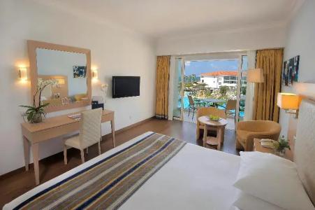 Olympic Lagoon Resort Paphos - 52