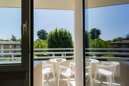 Du Parc - 83