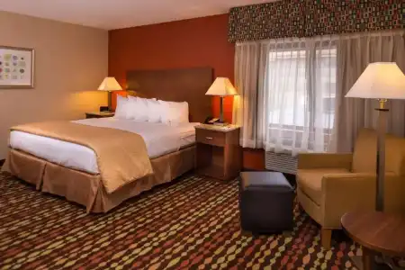 Best Western Ambassador Inn & Suites - 136